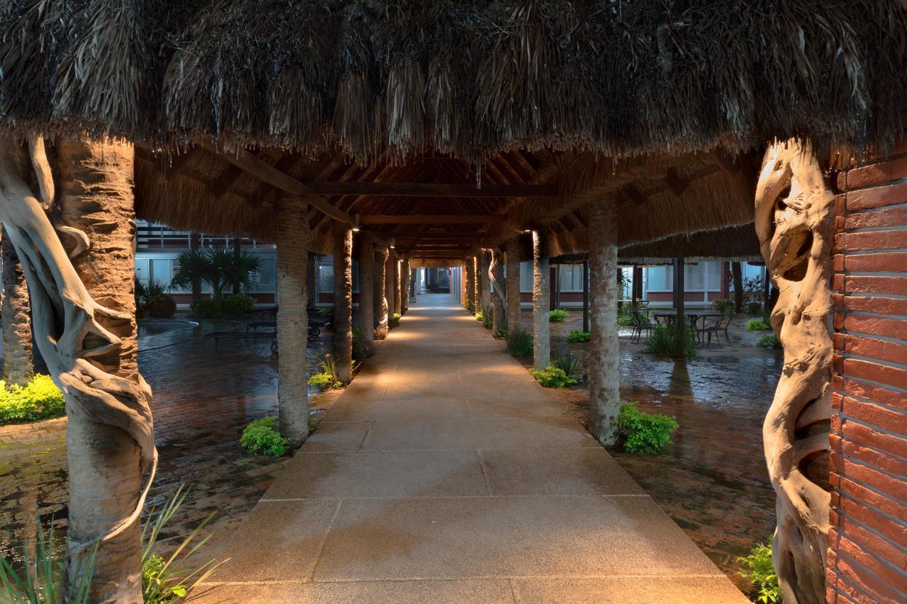 Hotel Plaza Palmas Tuxpan  Zewnętrze zdjęcie